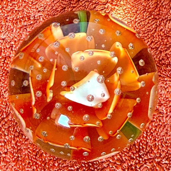 Vintage Controlled Bubble Orange/Peach Peony Paperweight Art Glass - Picture 4 of 4